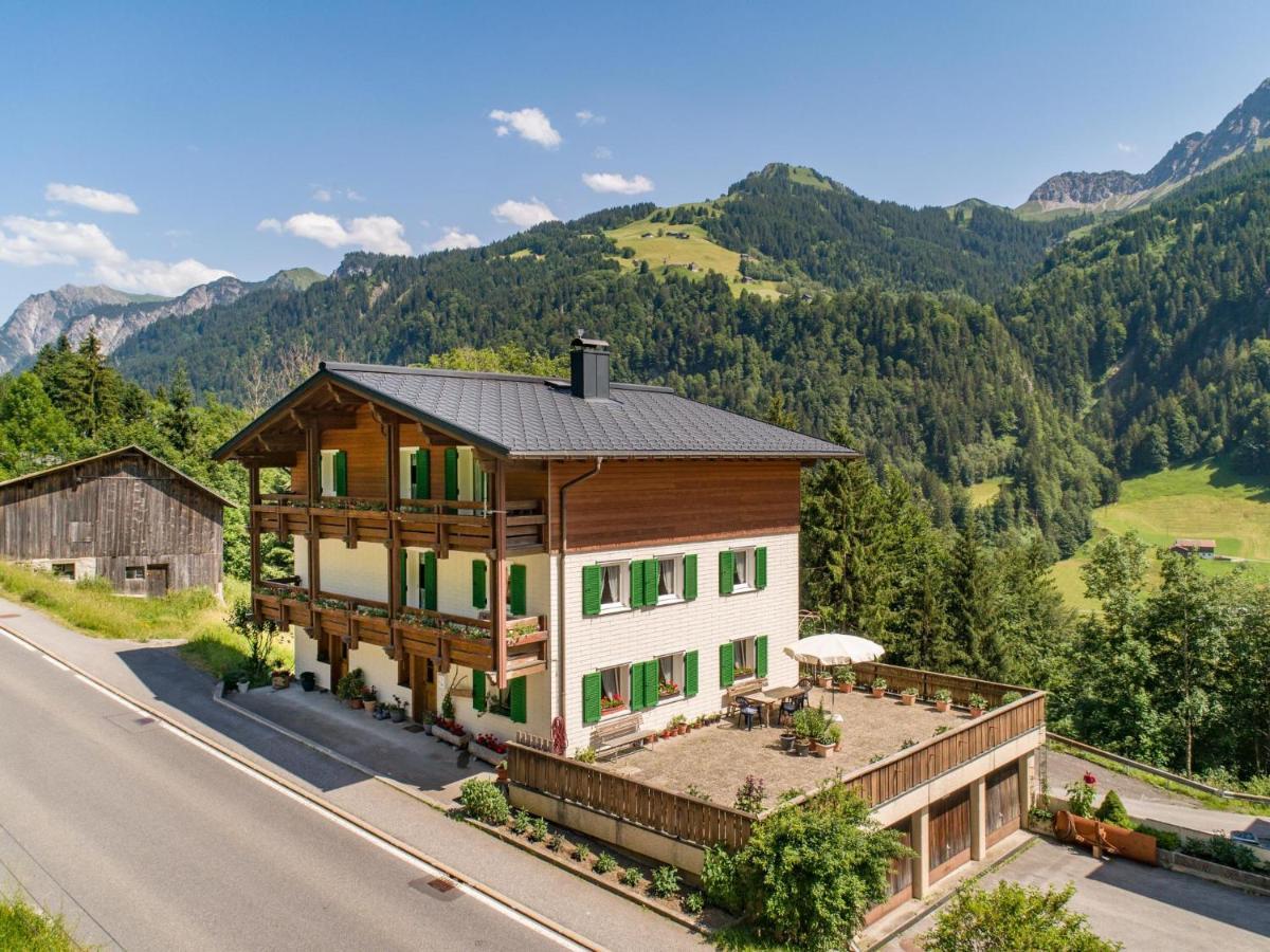 Ferienhaus Tuertscher 1 Sonntag エクステリア 写真