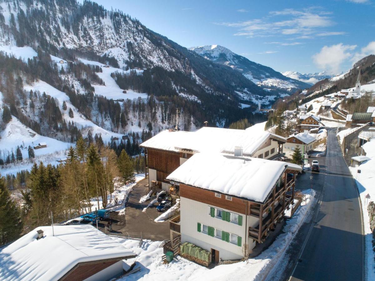 Ferienhaus Tuertscher 1 Sonntag エクステリア 写真