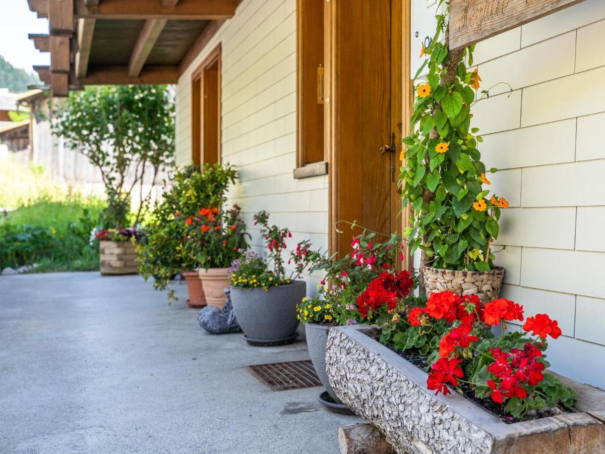 Ferienhaus Tuertscher 1 Sonntag エクステリア 写真